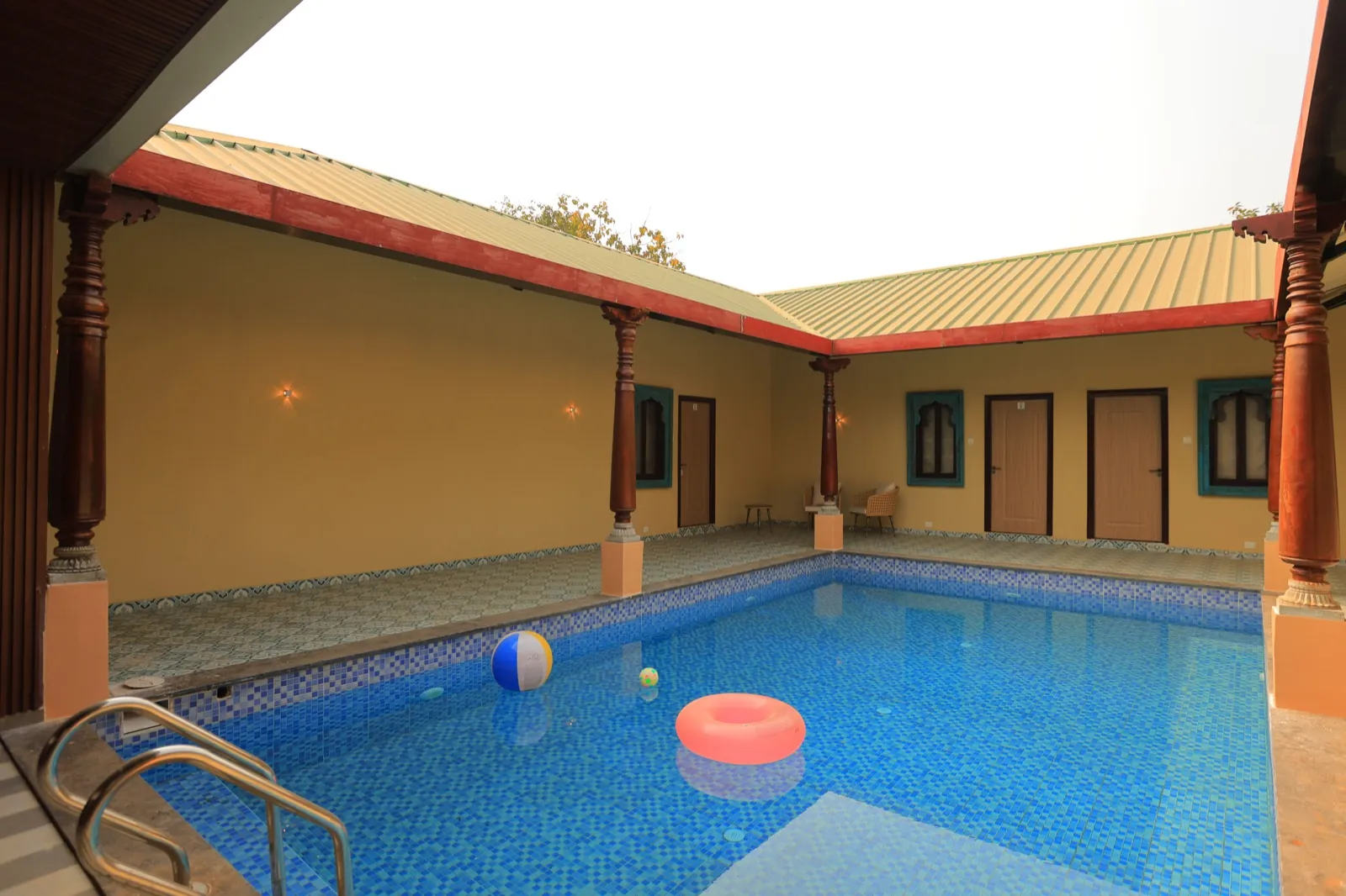 4-BR Courtyard Villa with Private Pool